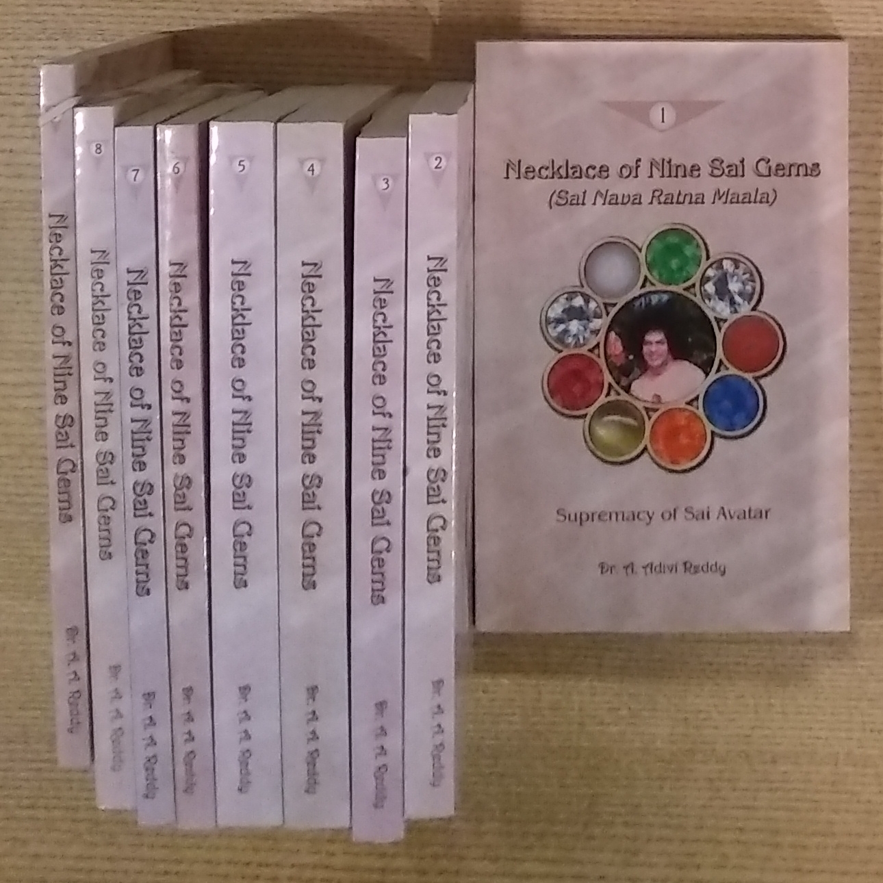 Necklace of Nine Sai Gems (Sai Nava Ratna Maala) [9 Volume set]