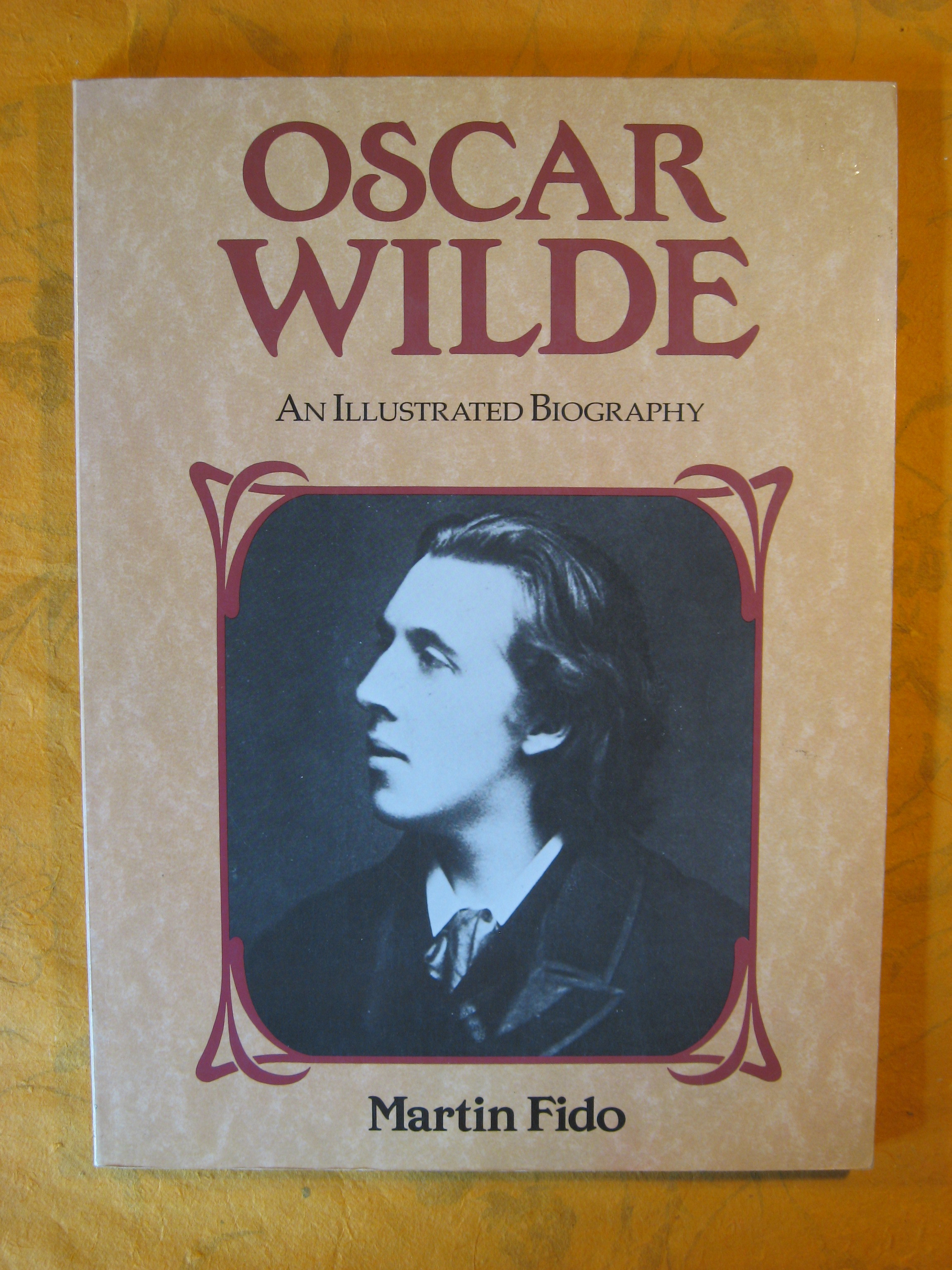 Image for Oscar Wilde: An Illustrated Biography
