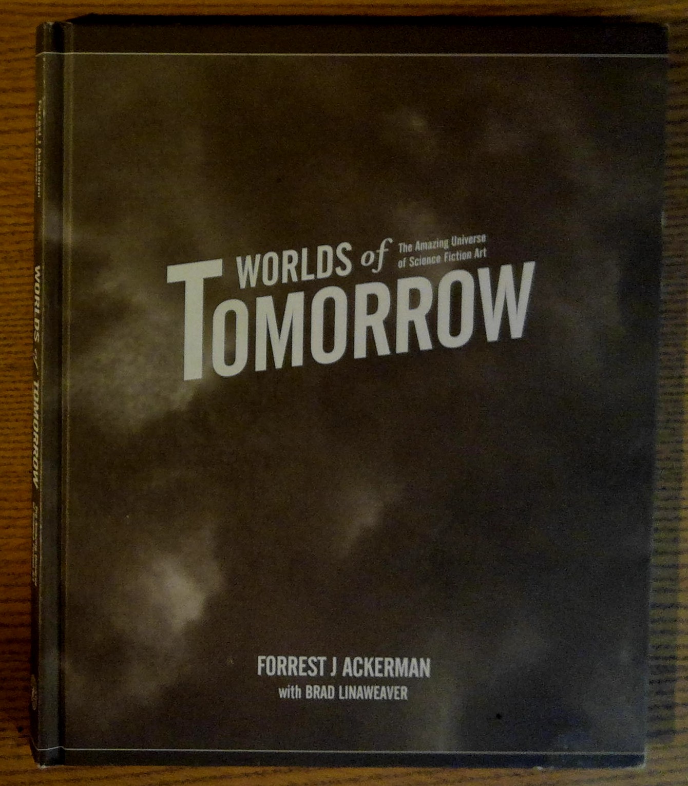 Image for Worlds of Tomorrow: The Amazing Universe of Science Fiction Art