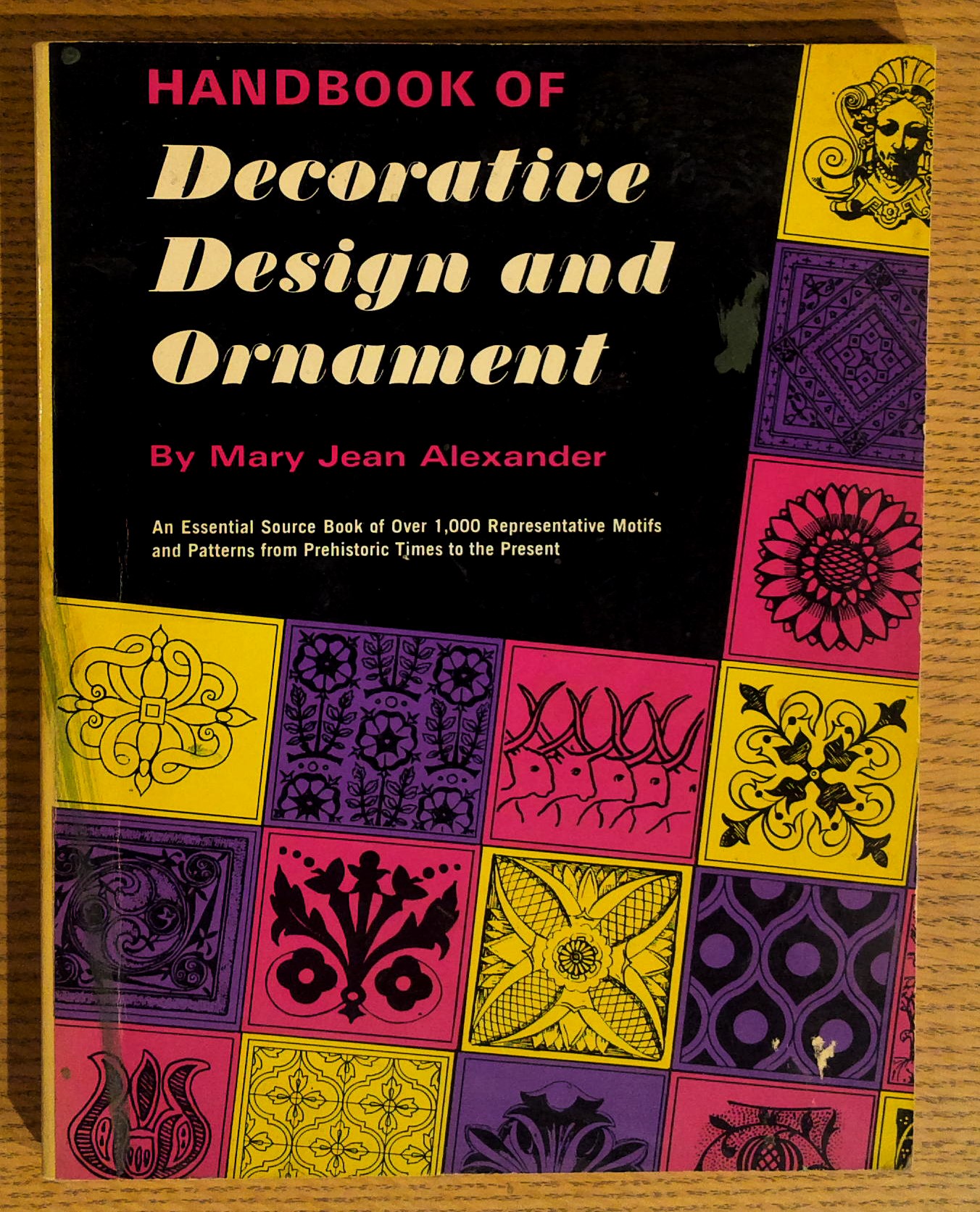 Handbook of Decorative Design and Ornament