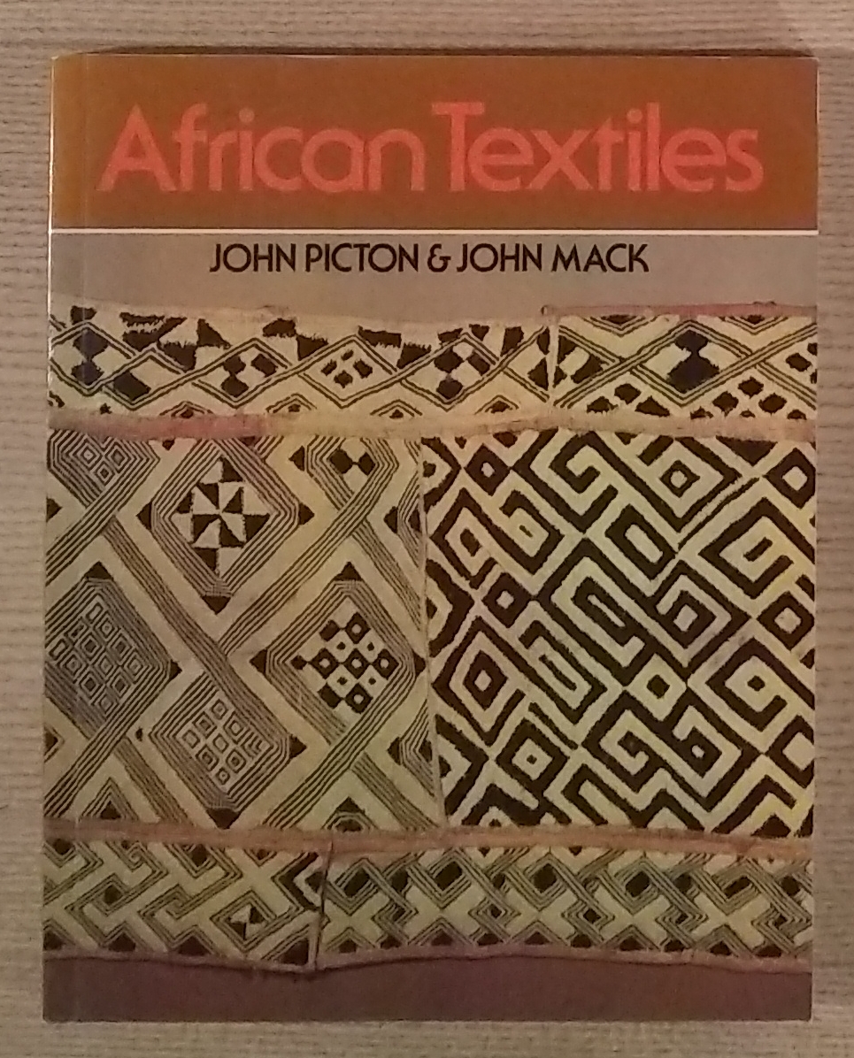 Image for African Textiles: Looms, Weaving and Design African Textiles: Looms, Weaving and Design