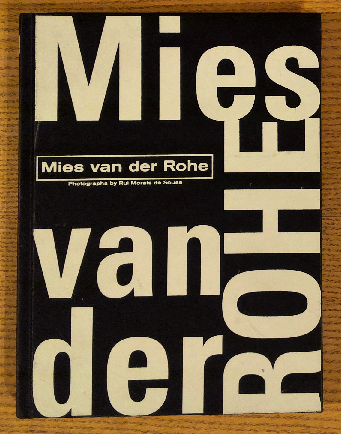 Mies Van Der Rohe