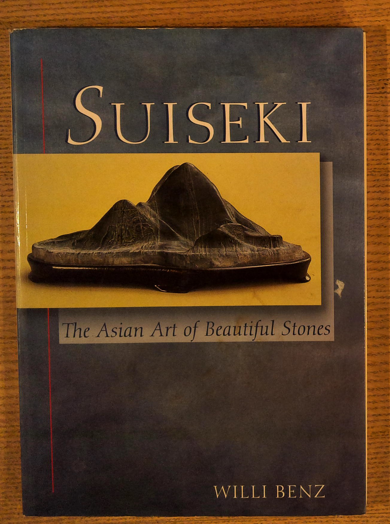 Suiseki: The Asian Art of Beautiful Stones